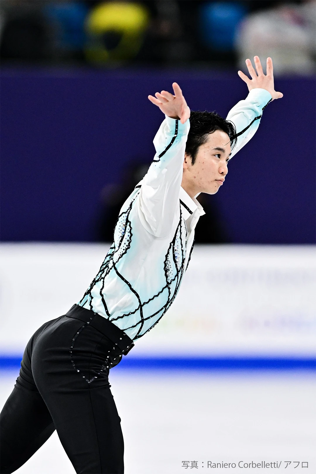 四大陸選手権でフリーの演技をする友野一希さん