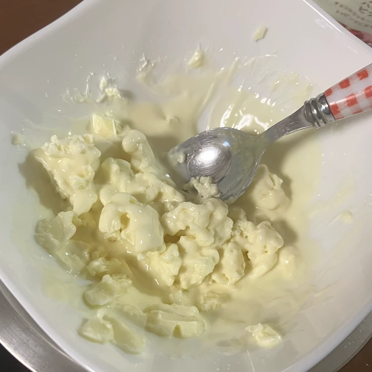 湯煎中のチョコレート