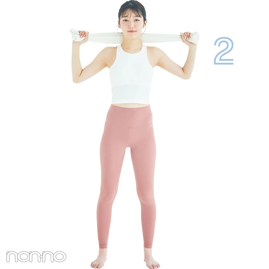 松川菜々花の背中美容プロセスカット6