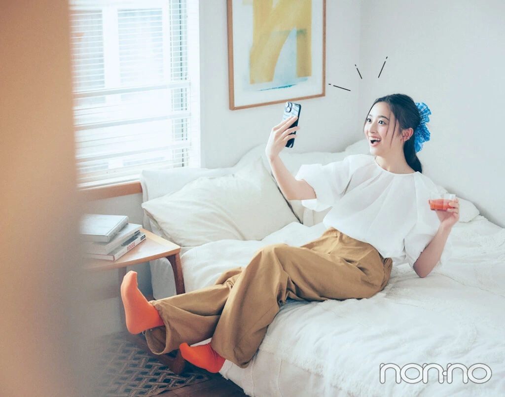 「撥水パンツ」を使った雨の日コーデ