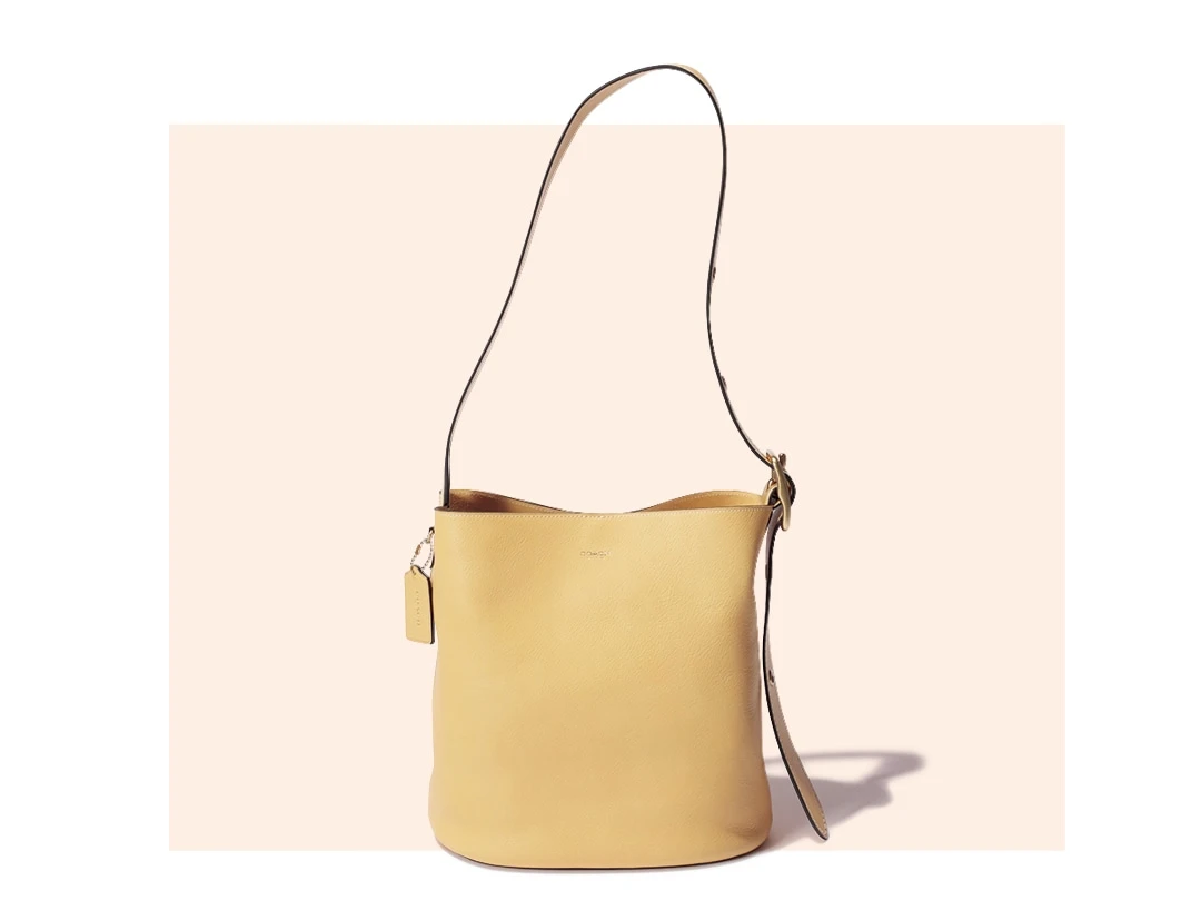 おすすめブランド通学バッグ　COACH【コーチ】のブリーカー バケット バッグ