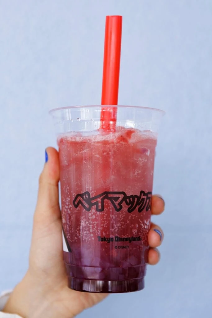 スパークリングゼリードリンク（ストロベリー＆バタフライピー）