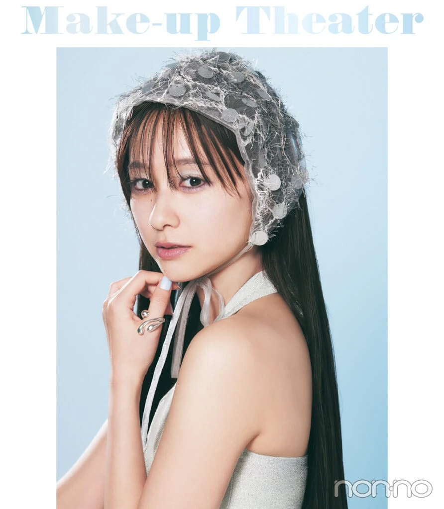堀田真由のメイク連載。ジルスチュアートのアイシャドウを使った目元