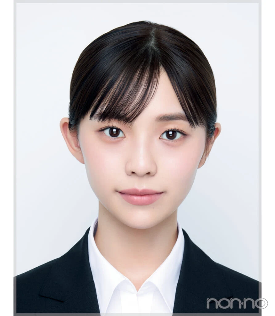 証明写真の＂写り＂を決めるヘア＆メイクのポイント