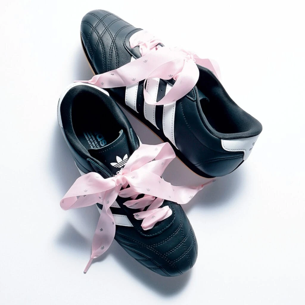 デコラアレンジスニーカー「adidas Originals
テコンドー シューレース」
