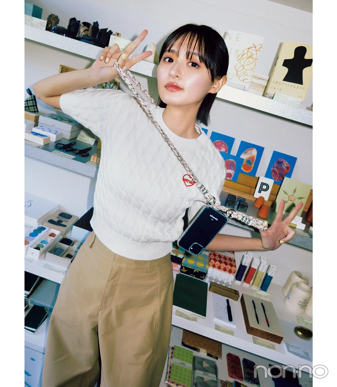 【遠藤さくらの初夏コーデ】半袖ニット×チノパン