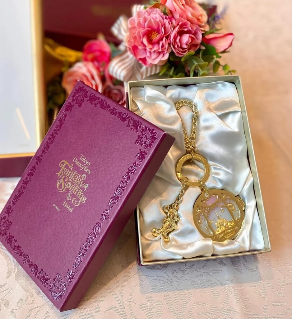 スペシャルキーホルダー ¥9,000