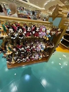 ディズニーストア 4