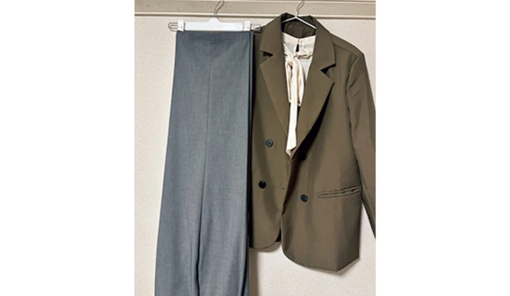 インターン服も新たに購入