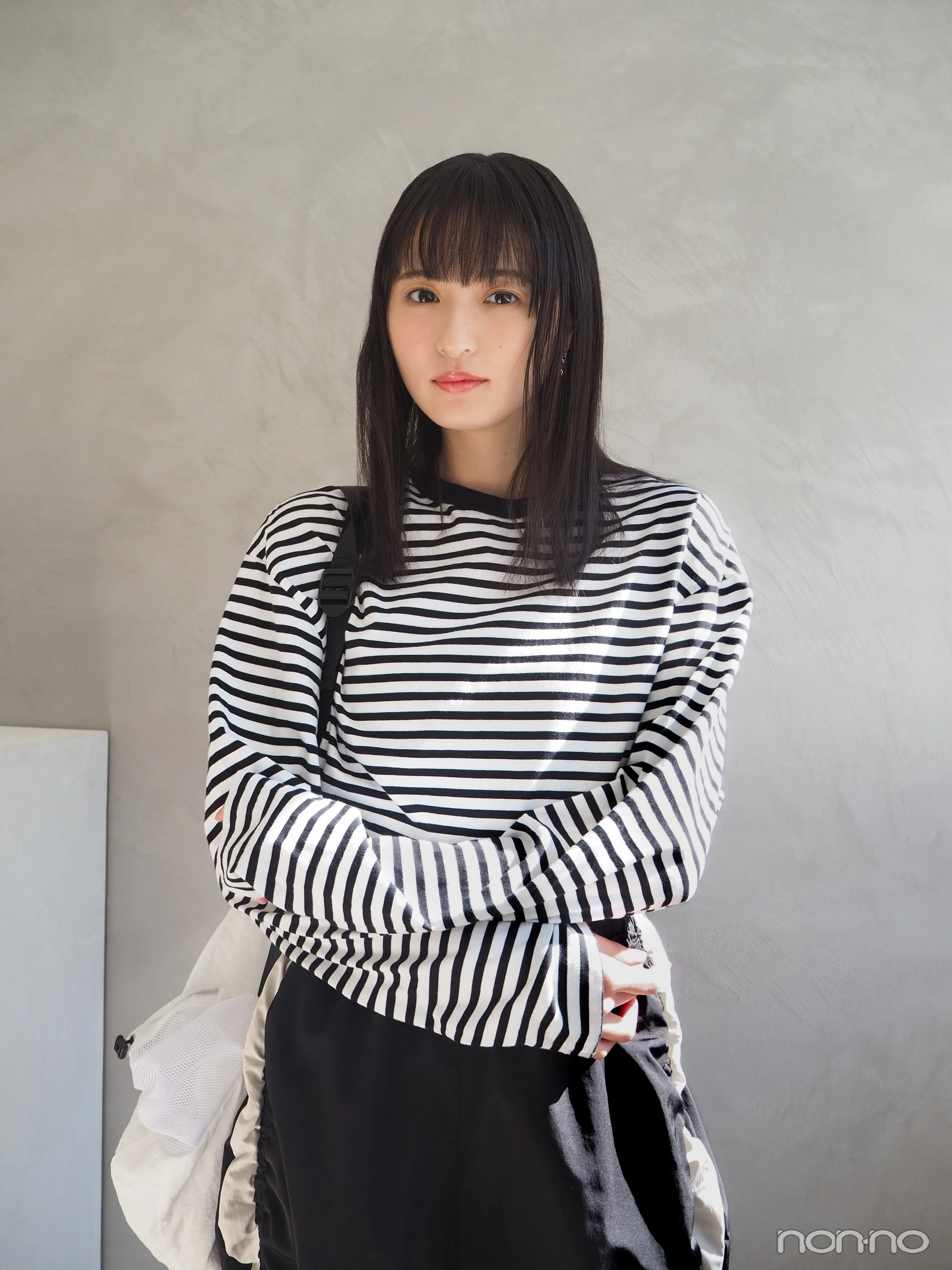 遠藤さくらの冬私服のロンTカット