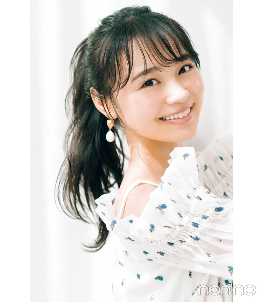 林芽亜里のアップヘア、ゆる巻きポニーテール
﻿