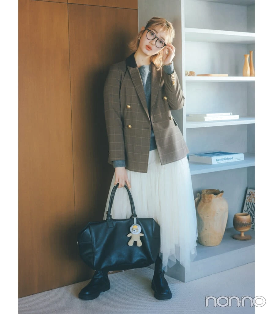 小宮山莉渚のの冬服を使った春スイッチコーデ-4