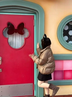 ミニーハウスの前での写真