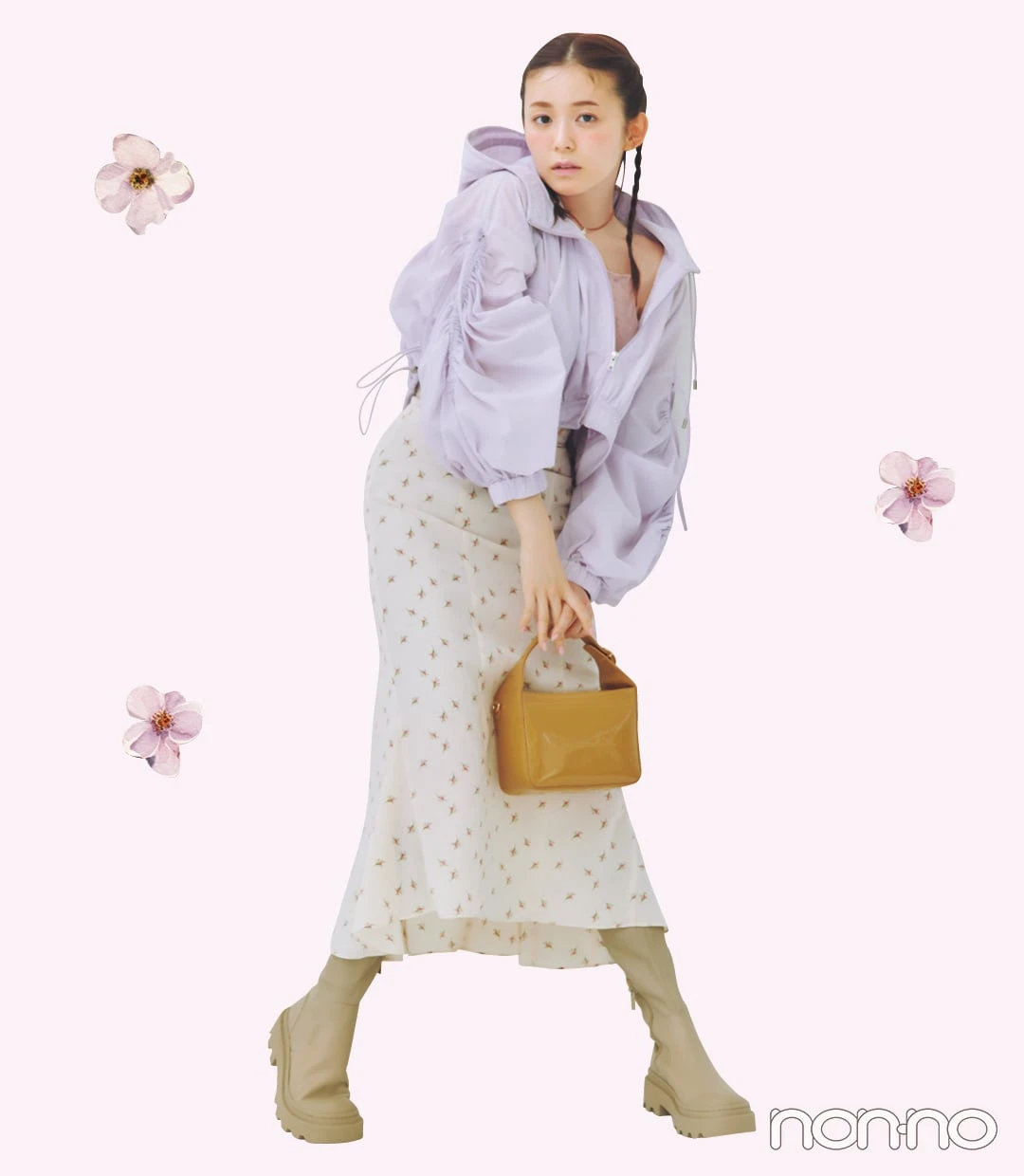 ラベンダーのブルゾン×花柄スカートの春コーデ