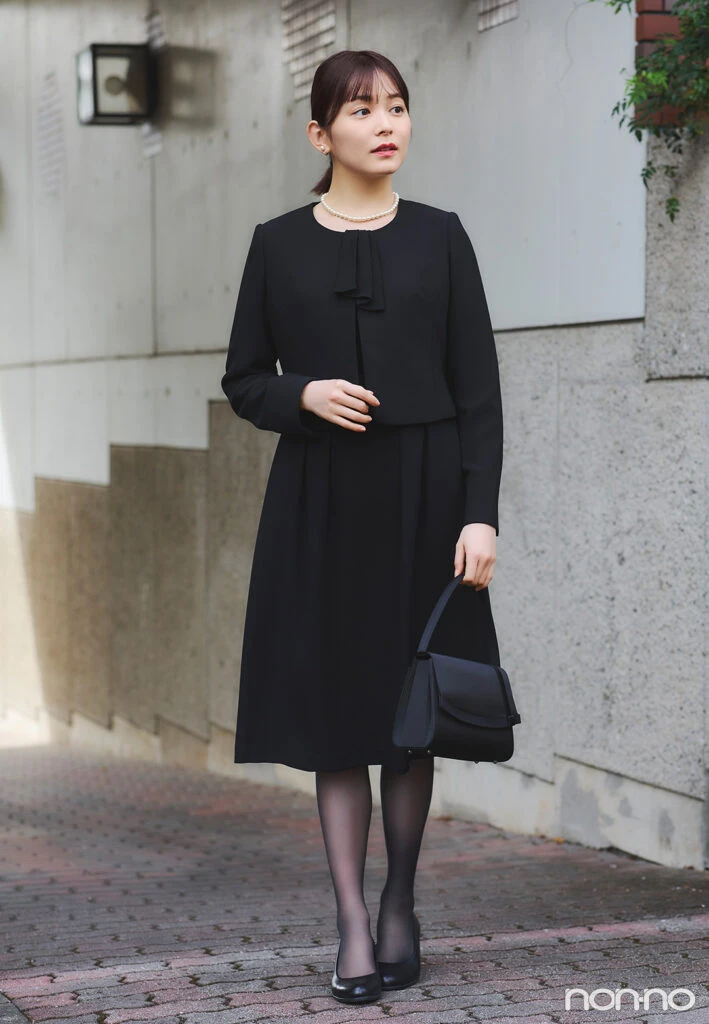 久間田琳加 [洋服の青山」初めてのブラックフォーマル
