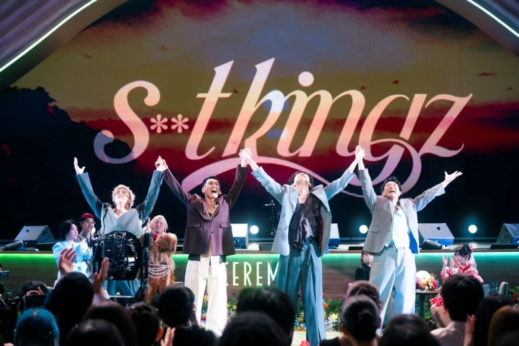 パフォーマンスを披露するs**t kingzの様子2