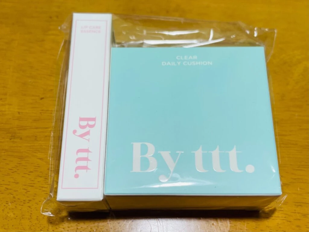 By ttt. のアイテム2つの写真です。
